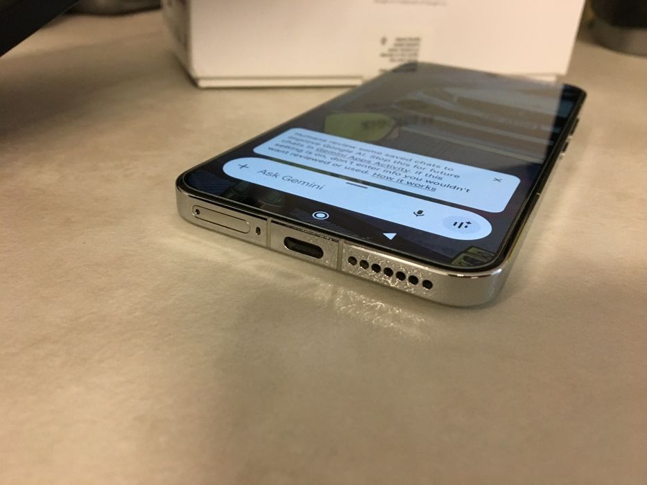 Xiaomi 14 12+8 GB рам  512GB ROM пълен комплект