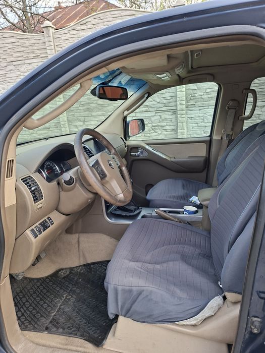 Nissan pathfinder