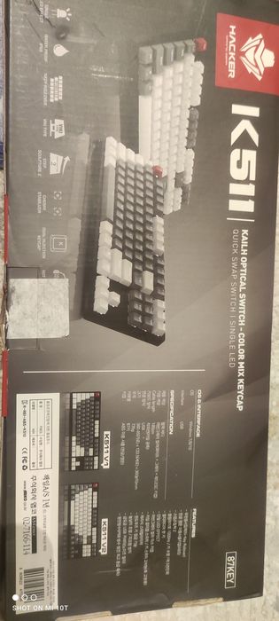 Продам клавиатуру