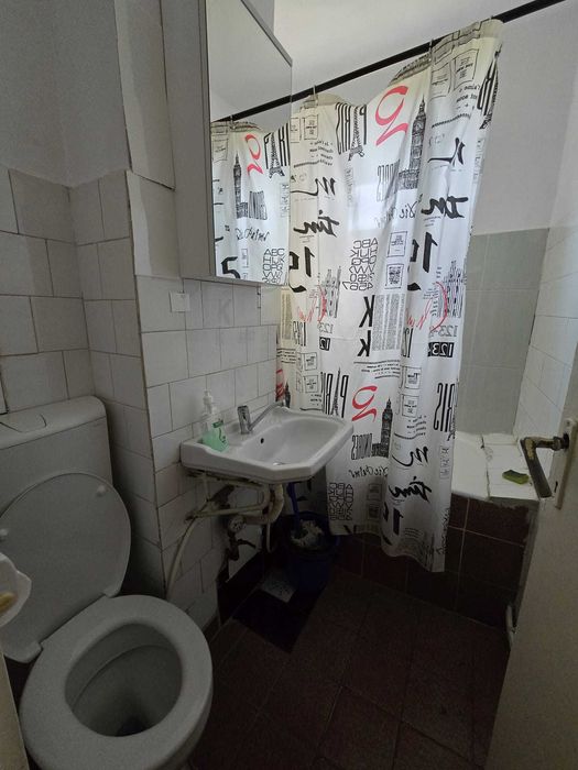 Inchiriez apartament 2 camere