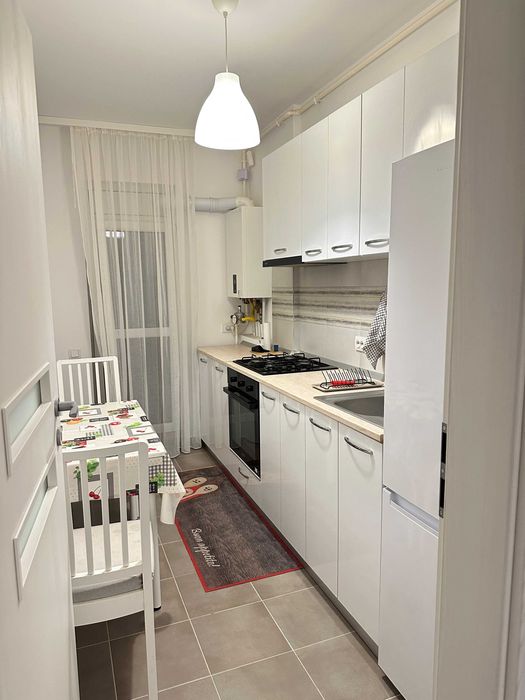 Garsoniera in zona Metrou Berceni str Biruintei