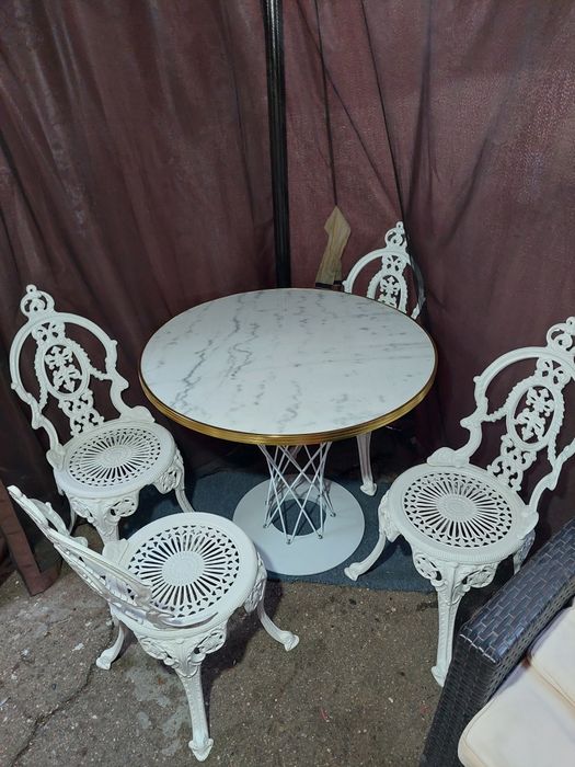 Masa Cyclone designer Noguchi cu blat marmura