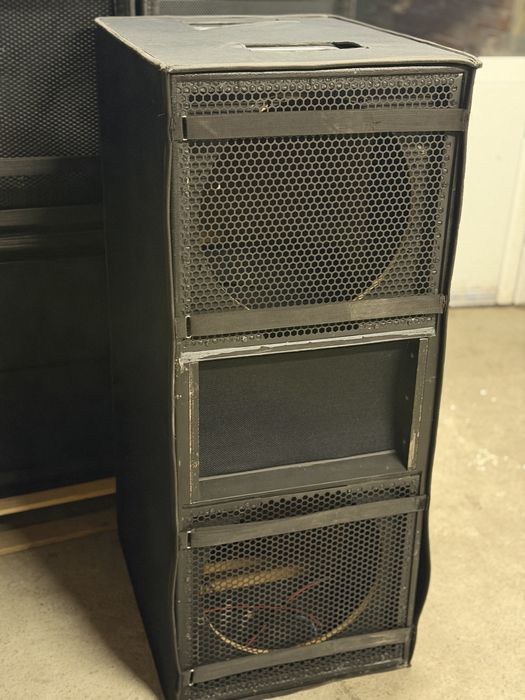 Празни Двойни Бас Каси 18инча