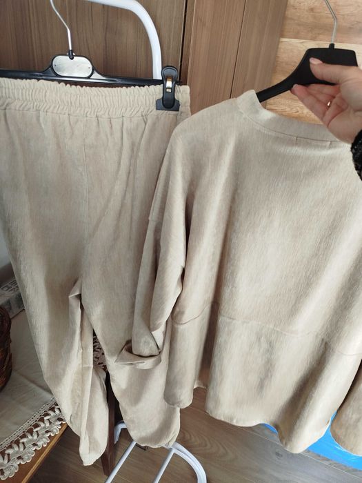 Дамски анцунг без размер в два цвята