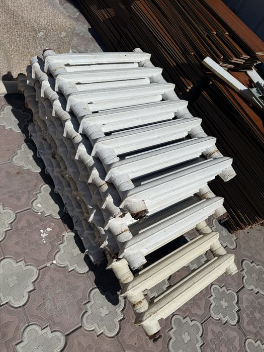 Продам радиаторы 1 секция 700