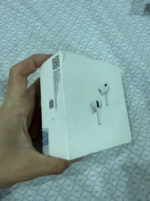 AirPods Pro 2 (1 месяц в пользовании)