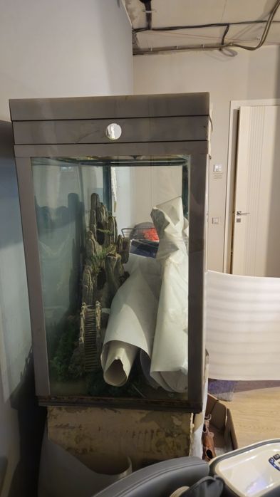 Продается аквариум 400 л