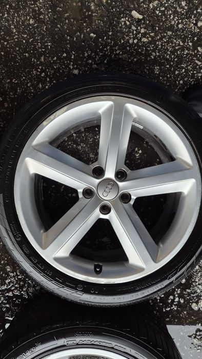 Джанти с гуми за Ауди 5х112 18