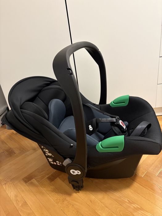 Carucior multifunctional Kinderkraft Esme Pro 3in1 - negru