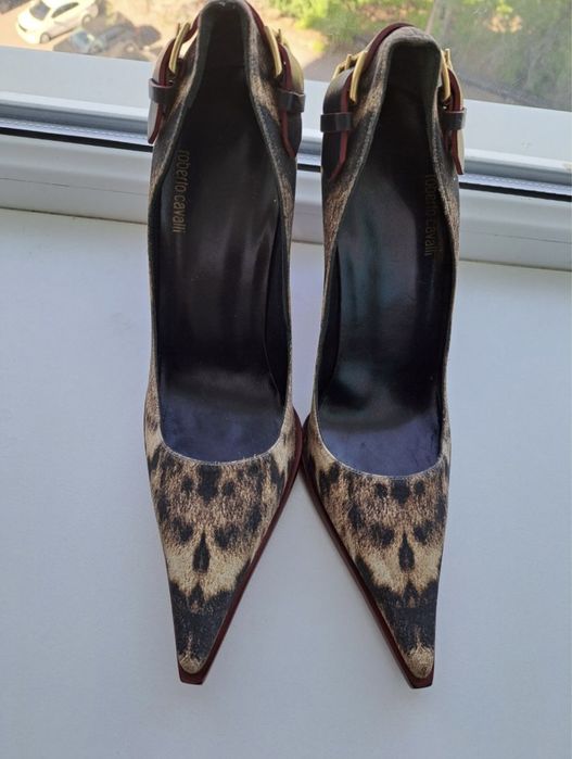 Туфли Роберто Кавали