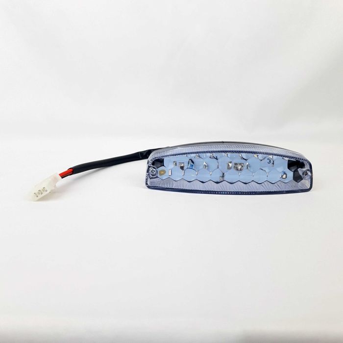 Lampă Stop LED Universală 12V pentru ATV, Quad, UTV și Motocicletă, Funcție Poziție și Frână, Lentilă Roșie sau Transparentă – B19