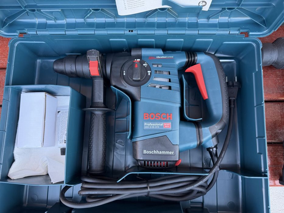 Bosch rotopercutor pe curent