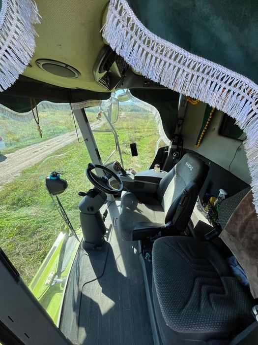 Зерноуборочные комбайны