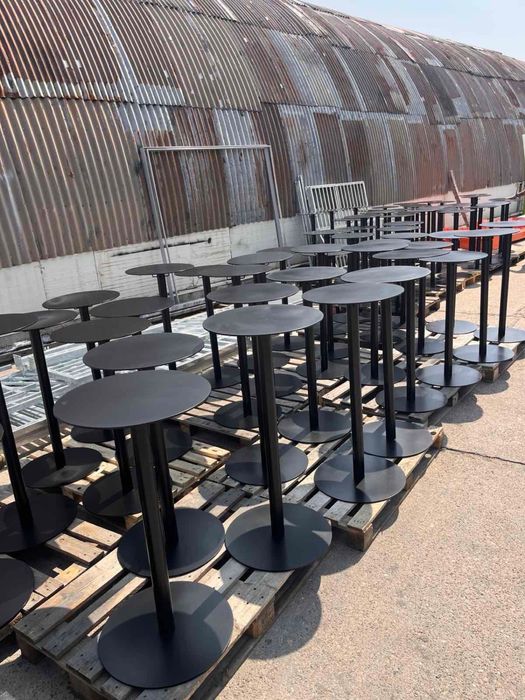 100 Броя високи маси