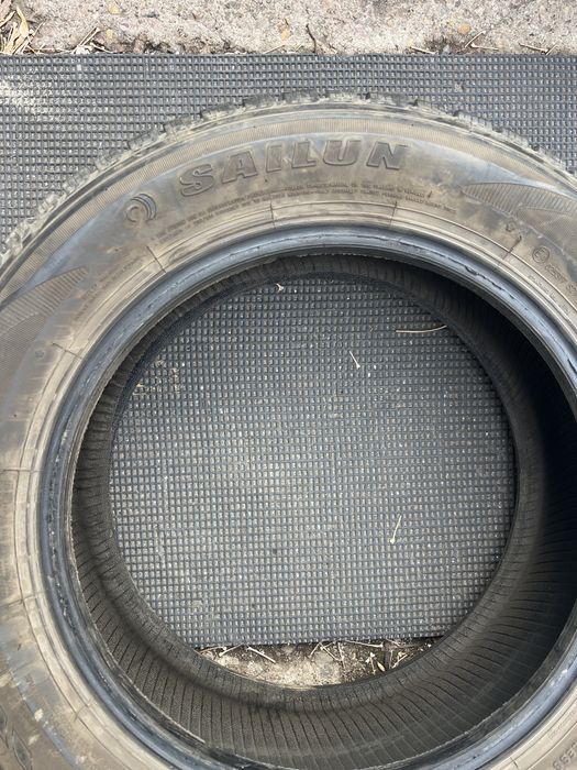 Продам шины 225. 60. R17