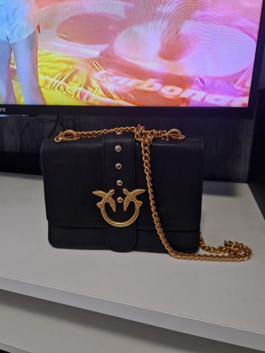 Нова чанта Pinko