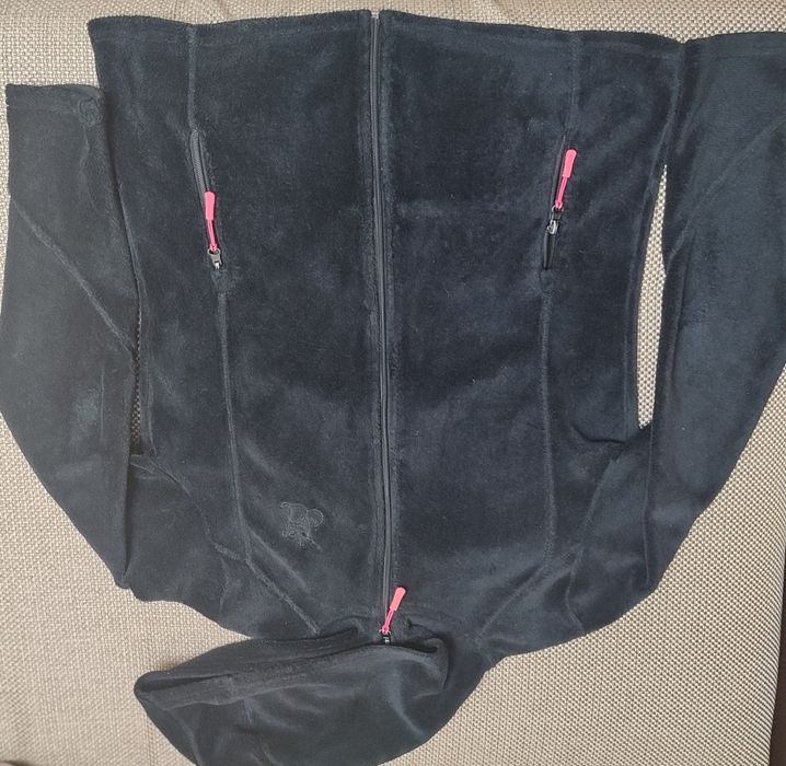 Продам флисовую кофту