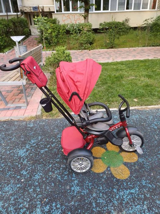 Tricicleta Bentley red