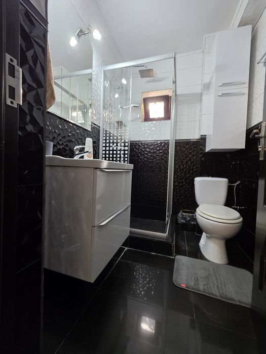 Vind Apartament-Spațiu Comercial- Faleza Nord(Particular)