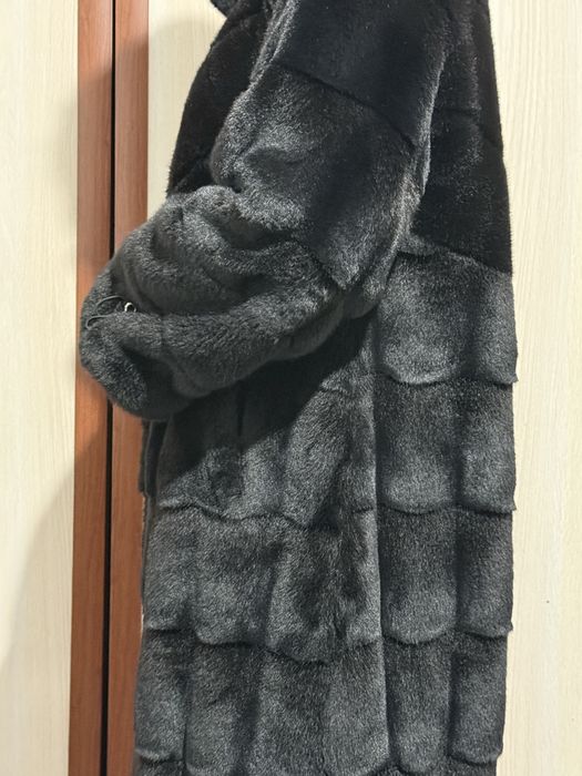 Шуба длинная тез арада сатылады