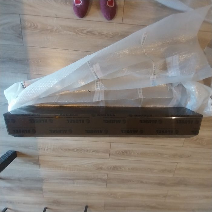 Външна електрическа щора за прозорец