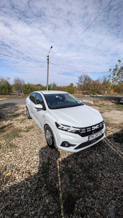 Dacia Logan III Expresion 2023, MT5