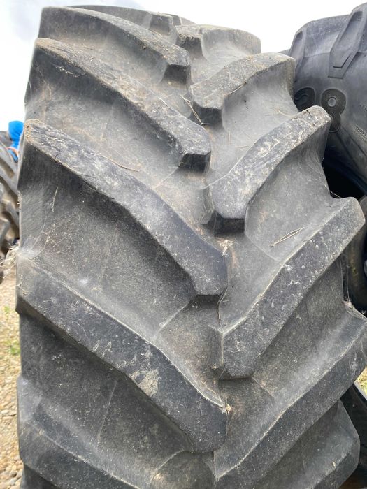 Anvelope de tractor 650/65/38