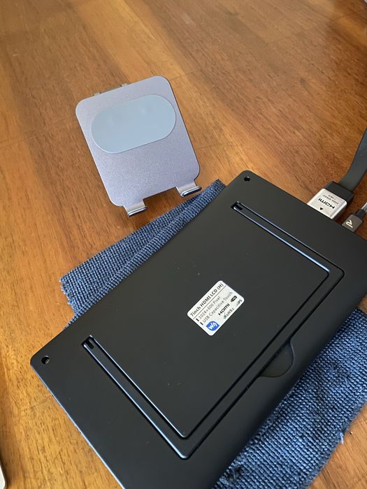 Display ecran 7 inch IPS senzor capacitiv 1024x600  streamer rpi5