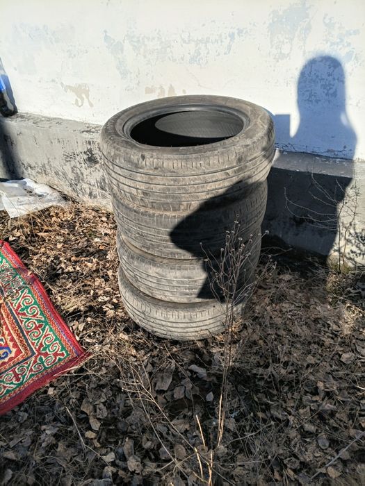 Продам шины 4 шт