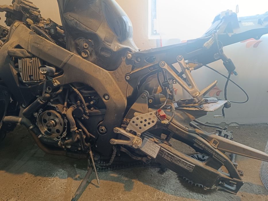 Vând piese honda cbr 1000rr sc57 2006