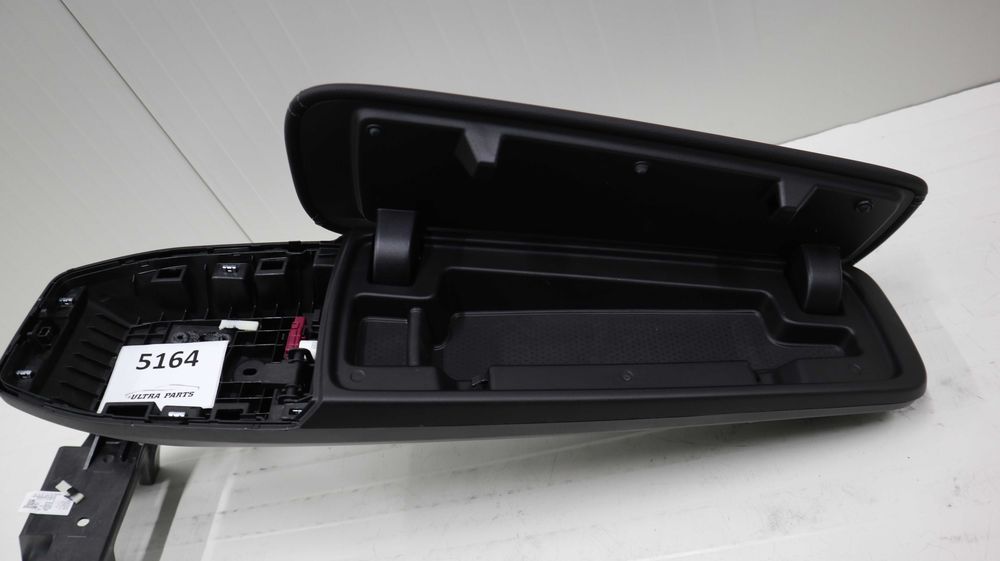 Подлакътник БМВ У06 У11 BMW U06 U11