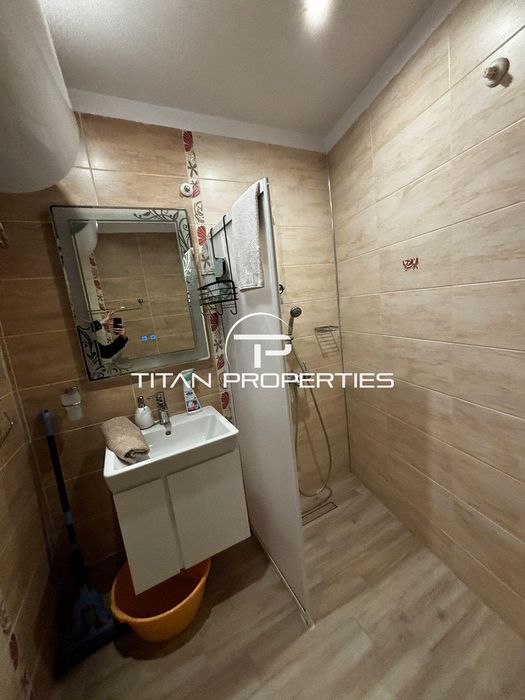 Двустаен, под наем, Център