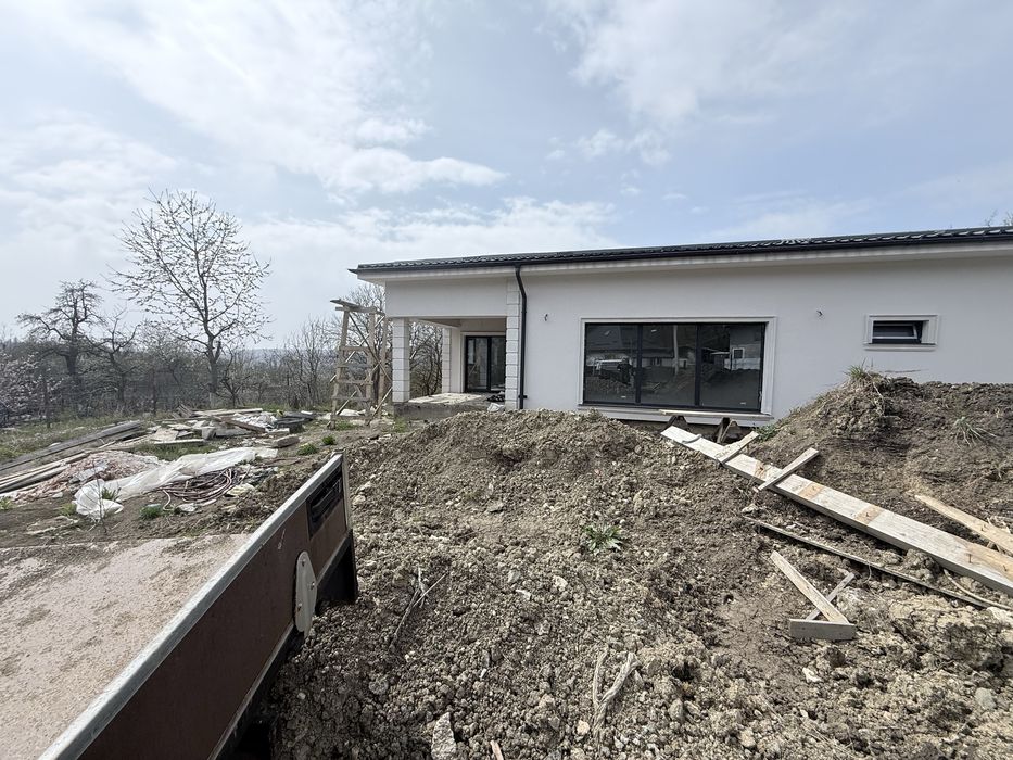 Casa 4 camere Popesti Deal