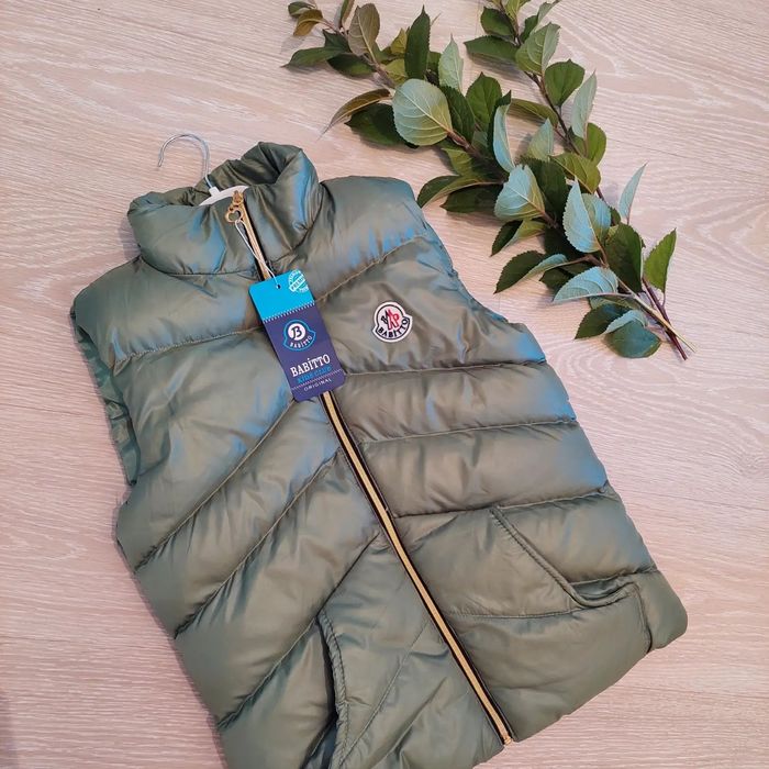 Безрукавки для девочек