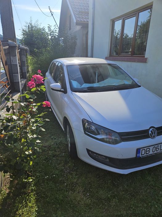 VOLKSWAGEN Polo 2012 — imagine 2
