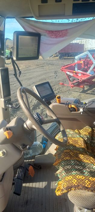 Продам трактрр джон дир