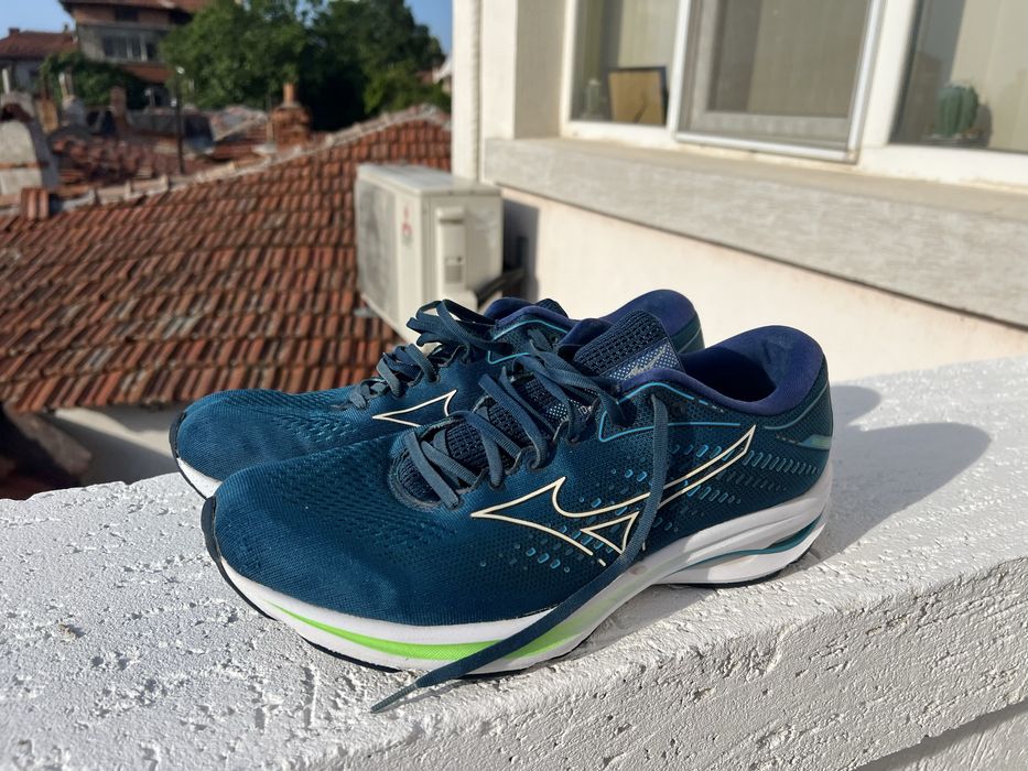 Mizuno Wave 25 46