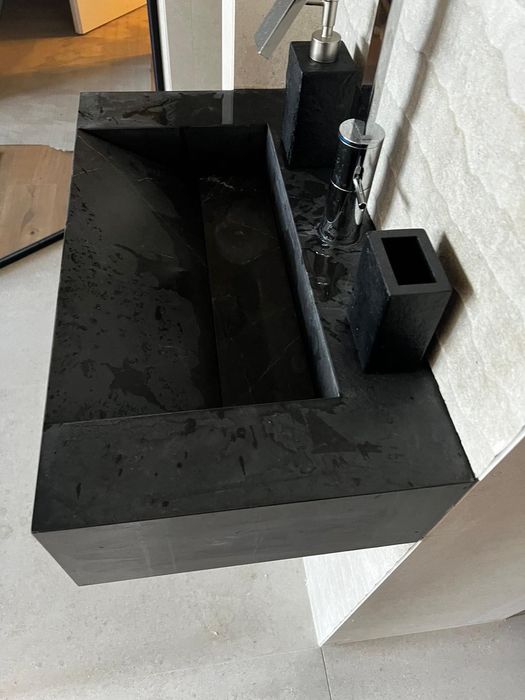 Луксозни мивки и плотове от гранитогрес