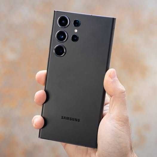 Samsung S24 Ultra Titanium black, 512 Gb storage, 12 Gb memory, huse