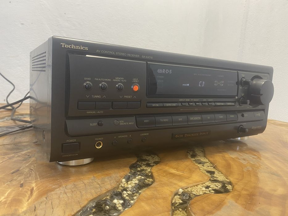Statie / amplificator technics AX 710