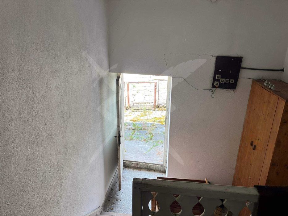 Продава се Къща в с. Момчиловци, Област Смолян - 160 кв.м за 292 €/кв.м - Снимка #5