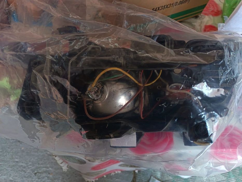 Фары на Ауди А6 С5