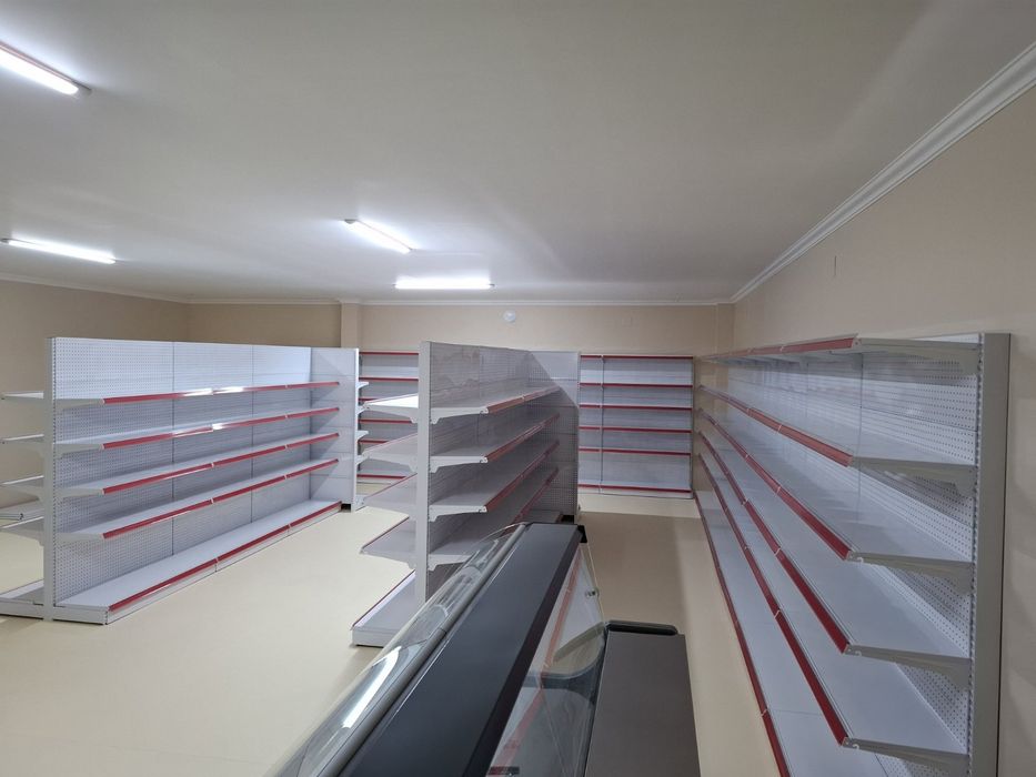 Крайстенен и островен стелаж за магазин супермаркет