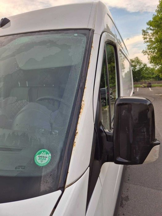Volkswagen Crafter 2016 / masina personala in Franta