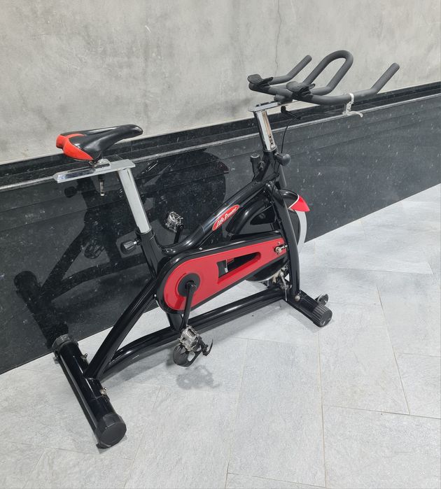 Профессиональный велотренажёр "LIFE-POWER"