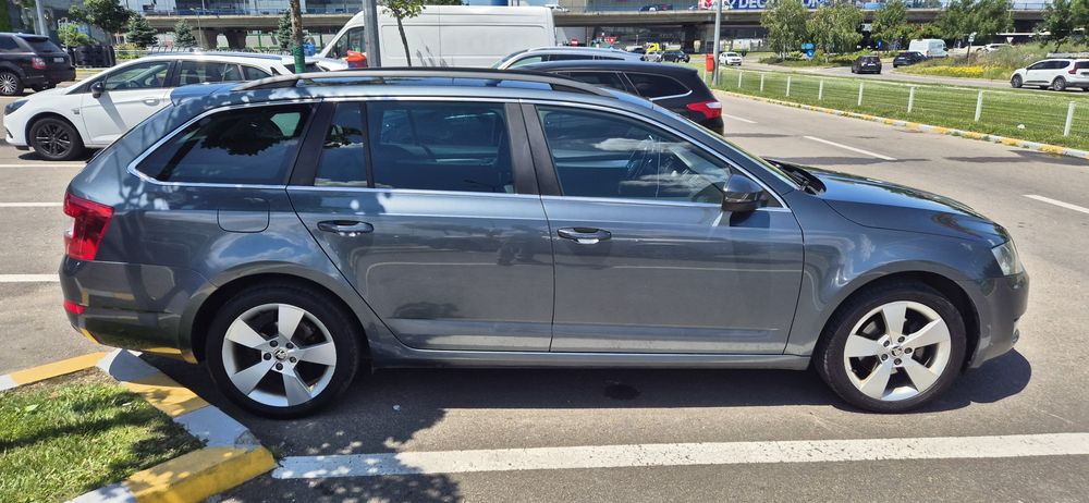 Skoda Octavia 3  Xenon