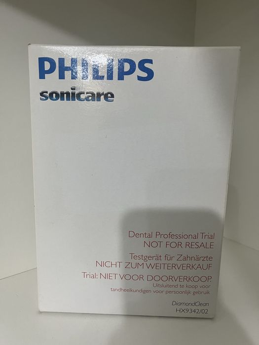 Periuta dinti Philips varianta trial ptr testare in cabinet nu Oral B