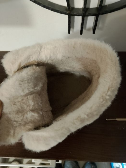 Продавам дамски боти