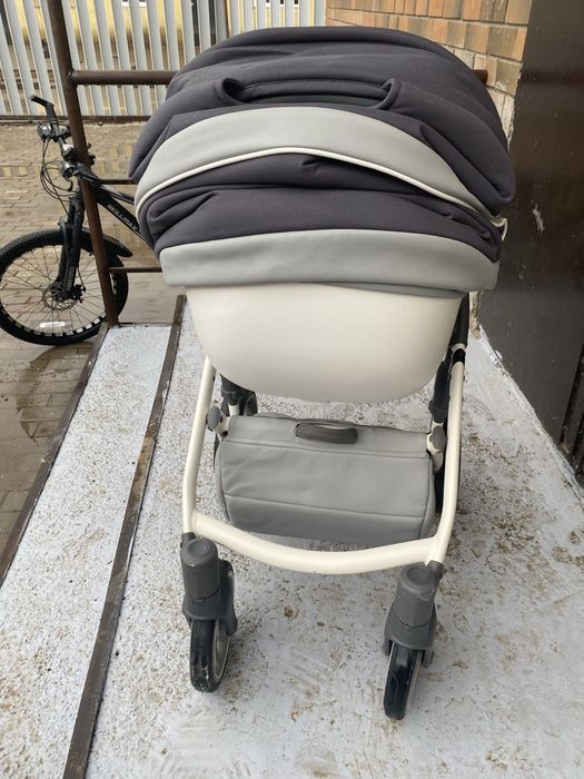 Продается коляска Anex sport 2 в 1