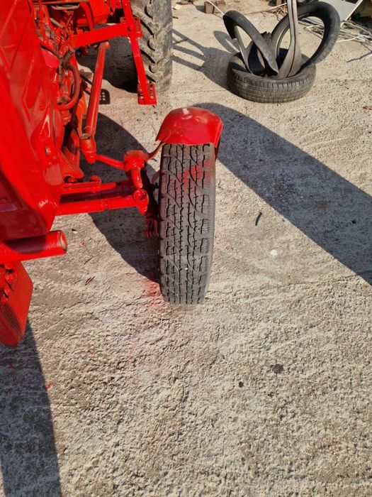 Трактор Т-25 с принадлежностями